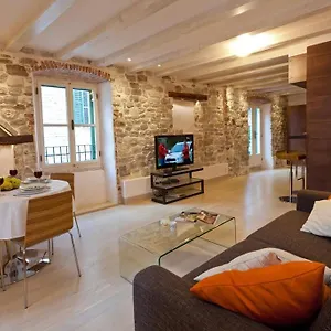https://luxury-san-giovanni-apartment-2.splithotels.org